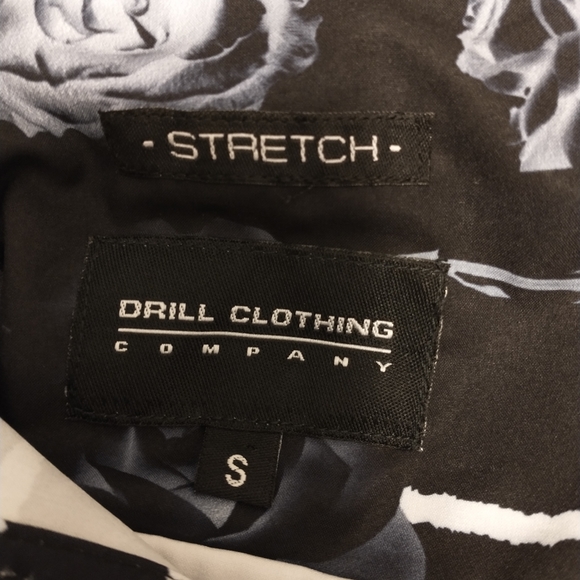 Drill NYC Shirt Black Grey Rose Print Button Down - Picture 5 of 11